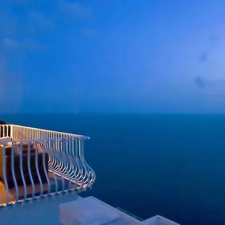 Romance In Positano *