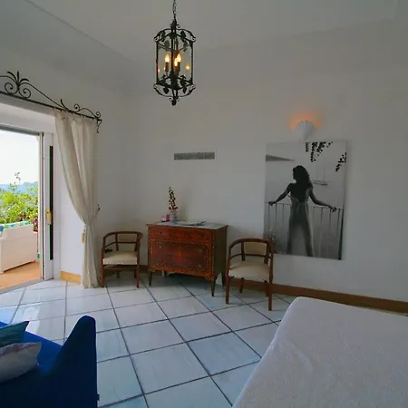 Romance In Positano Villa