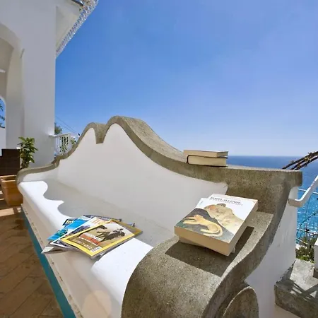 Romance In Positano *